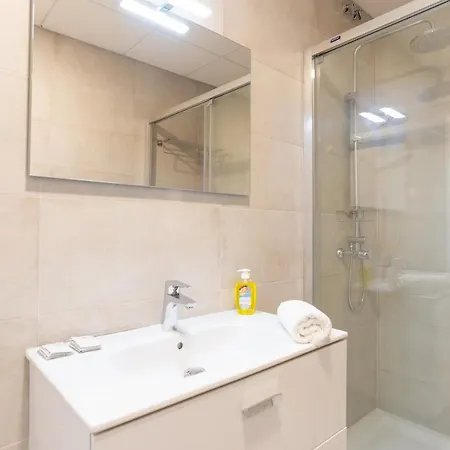Apartment Urbe10 Atarazanas 2 Bedrooms
