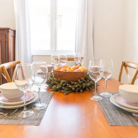 Urbe10 Atarazanas 2 Bedrooms *