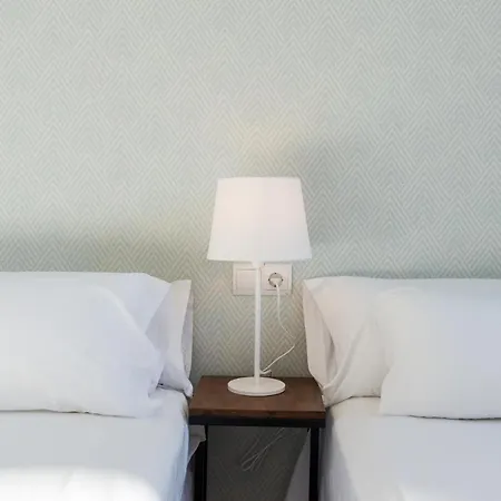 Urbe10 Atarazanas 2 Bedrooms Apartment